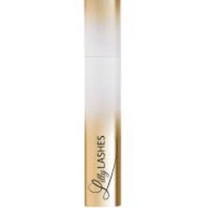 Lilly lashes level up lash enhancing serum